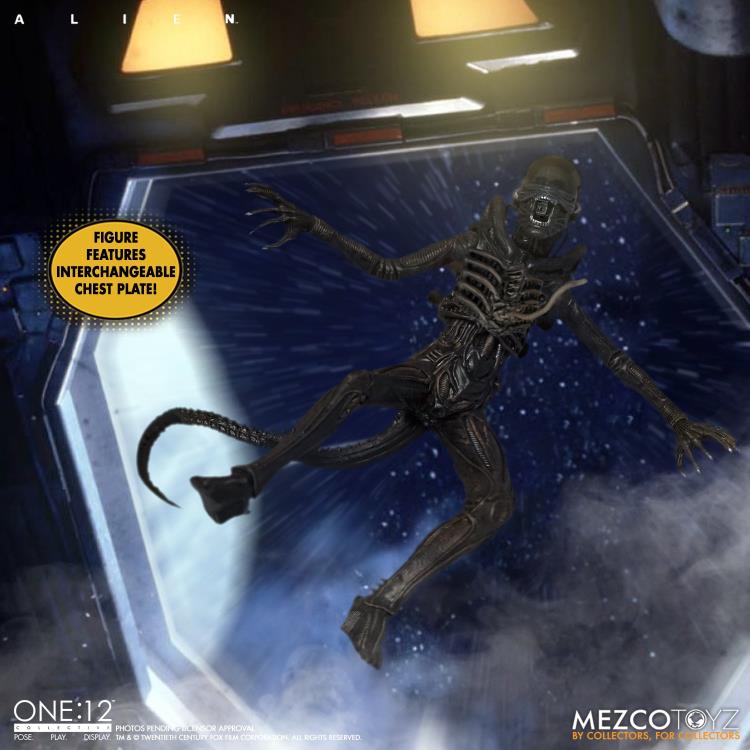 Load image into Gallery viewer, Mezco Toyz - One:12 Alien
