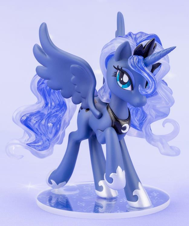 Load image into Gallery viewer, Kotobukiya - My Little Pony Bishoujo Statue: Princess Luna
