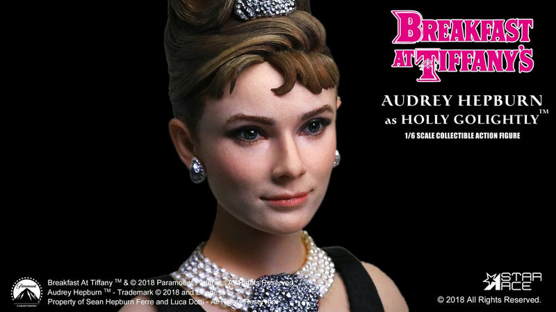 Load image into Gallery viewer, Star Ace - Audrey Hepburn as Holly Golightly
