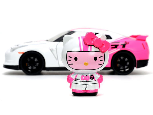 Jada Toys - Hello Kitty and Friends Tokyo Speed: Die-Cast Hello Kitty and 2009 Nissan GTR 1/24 Scale