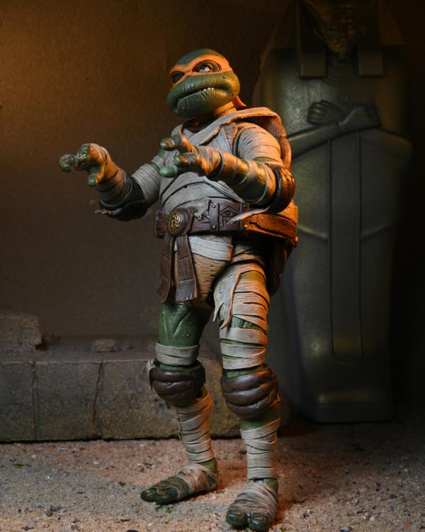 Load image into Gallery viewer, NECA - Universal Monster x Teenage Mutant Ninja Turtles: Michelangelo as Mummy
