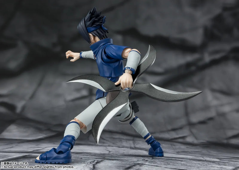 Load image into Gallery viewer, Bandai - S.H.Figuarts - Naruto: Sasuke Uchiha (Ninja Prodigy of the Uchiha Clan Bloodline)
