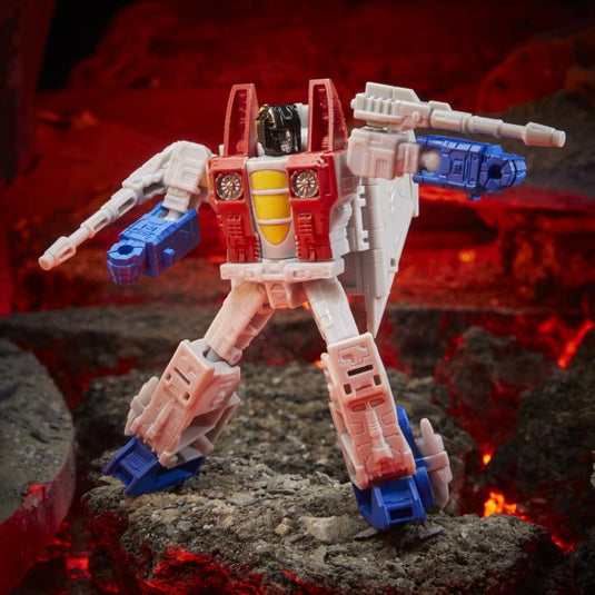 Transformers War for Cybertron: Kingdom - Core Class Starscream