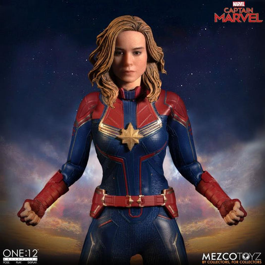 Mezco Toyz - One:12 Captain Marvel