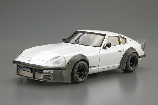 Aoshima - 1/24 Scale Model Car - Nissan S30 Fairlady Z Aero Custom v.2 '75