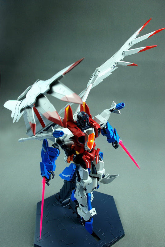 TT HONGLI PF-01 RED FALCON レッドファルコン TT HongLi - PF-01 Red Falcon – Ages Three and Up