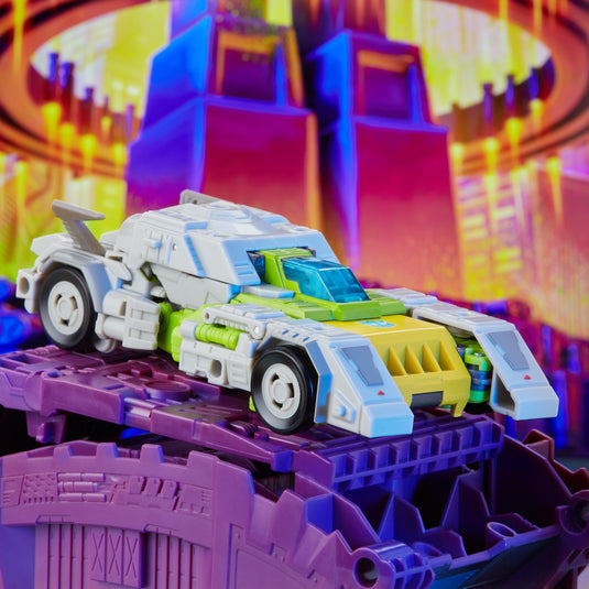 Transformers Generations - Legacy Series: Wreck ‘N Rule Collection - Autobot Springer