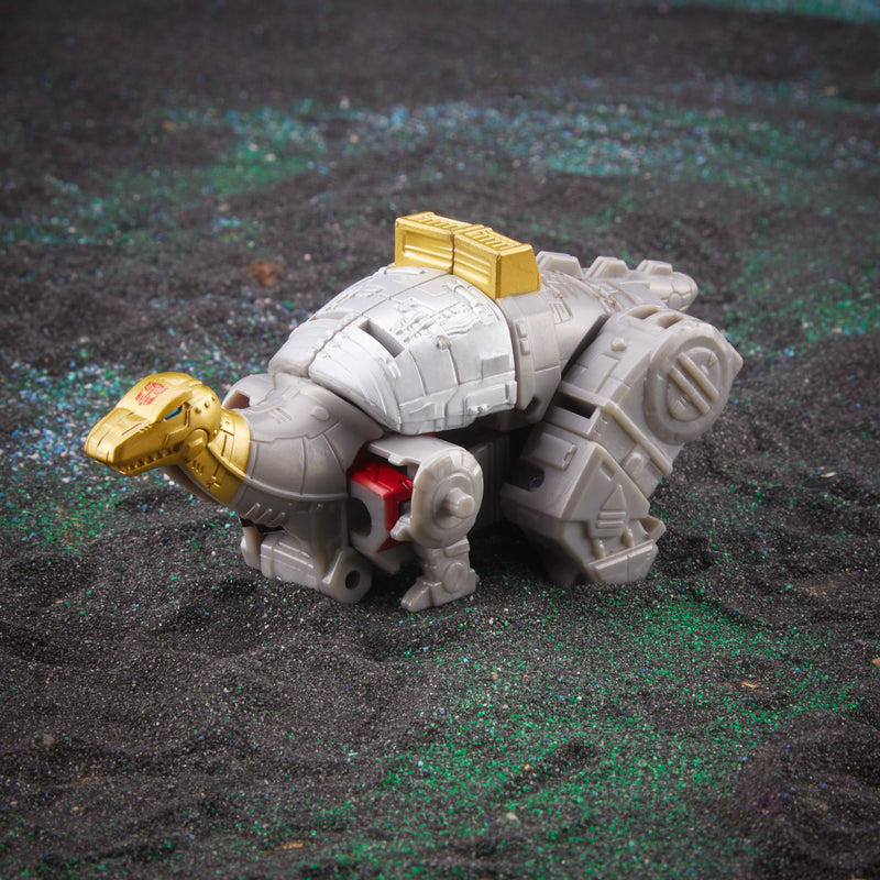 Load image into Gallery viewer, Transformers Generations - Legacy Evolution: Core Class Sludge
