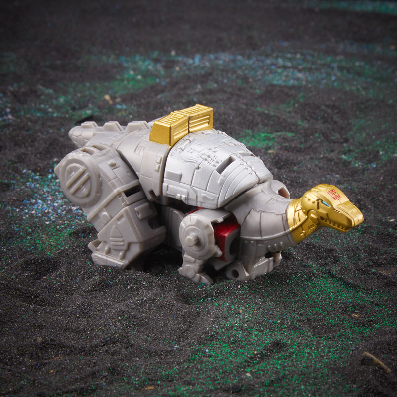 Load image into Gallery viewer, Transformers Generations - Legacy Evolution: Core Class Sludge
