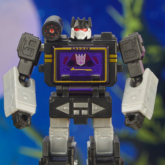 Transformers Generations - Legacy Evolution: Core Class Soundblaster