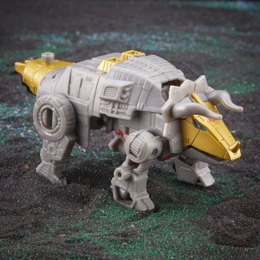 Transformers Generations - Legacy Evolution: Core Class Slug (Restock)