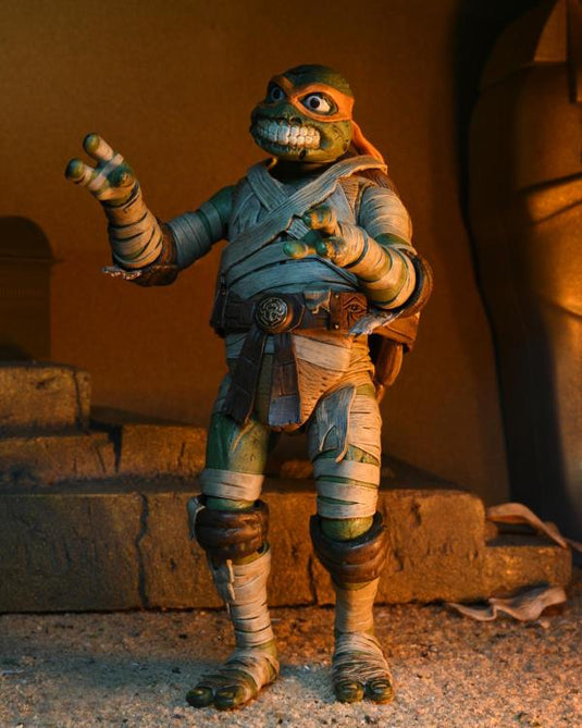 NECA - Universal Monster x Teenage Mutant Ninja Turtles: Michelangelo as Mummy