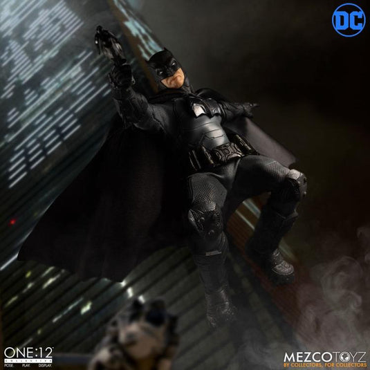 Mezco Toyz - One:12 DC Comics Batman (Supreme Knight)