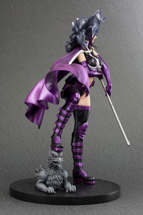 Load image into Gallery viewer, Kotobukiya - DC Comics Bishoujo Statue: Huntress (2nd Edition)
