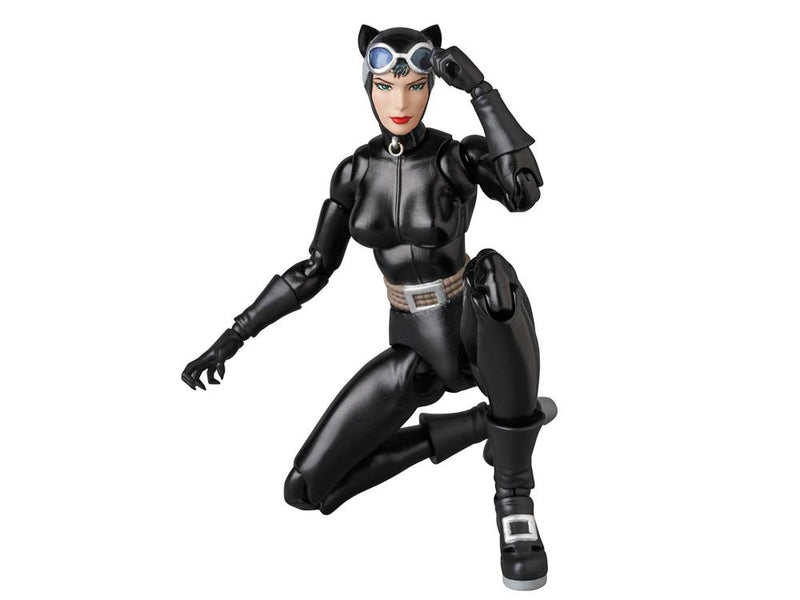 Load image into Gallery viewer, MAFEX Batman Hush: No. 123 Catwoman
