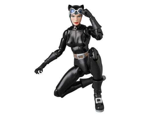 MAFEX Batman Hush: No. 123 Catwoman