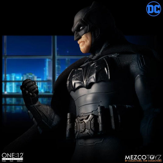 Mezco Toyz - One:12 DC Comics Batman (Supreme Knight)