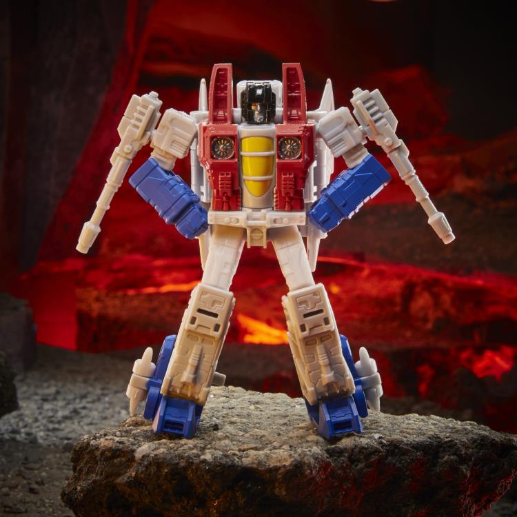 Load image into Gallery viewer, Transformers War for Cybertron: Kingdom - Core Class Starscream
