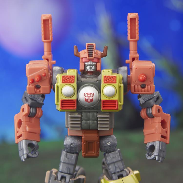 Load image into Gallery viewer, Transformers Generations - Legacy Evolution: Deluxe Crashbar
