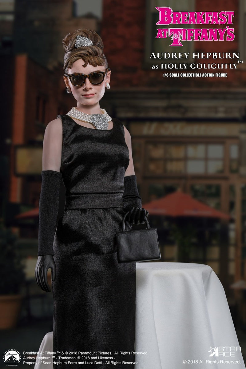 Load image into Gallery viewer, Star Ace - Audrey Hepburn as Holly Golightly Deluxe Version
