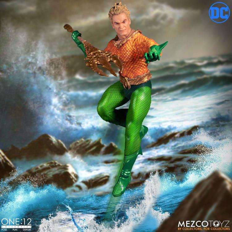 Load image into Gallery viewer, Mezco Toyz - One:12 DC Comics Aquaman Action Figure
