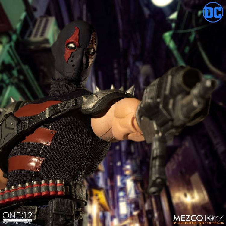 Load image into Gallery viewer, Mezco Toyz - One:12 DC Comics KGBeast
