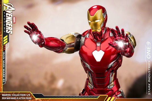 M.W Culture - Avengers Endgame: Iron Man Mark-85 1/9 Scale