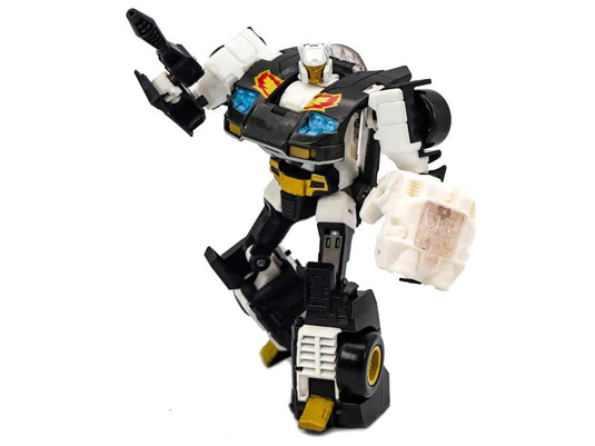 Transformers Generations Selects - Deluxe Ricochet