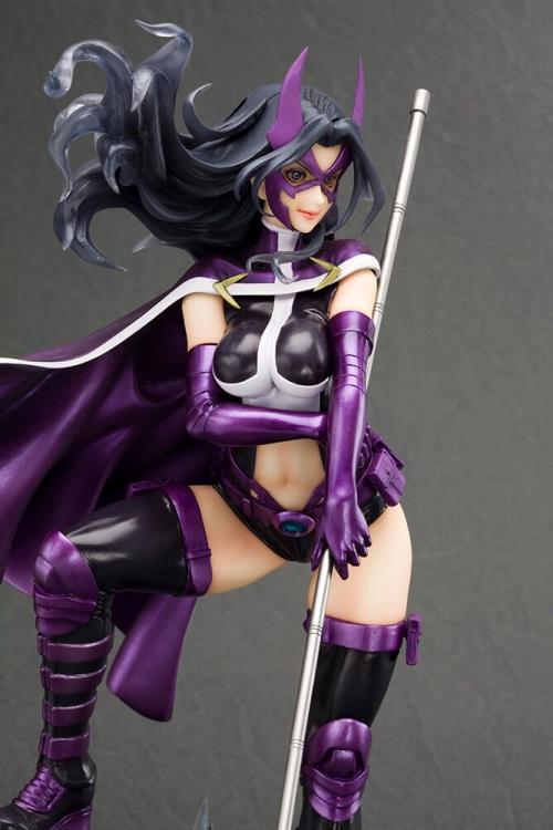 Load image into Gallery viewer, Kotobukiya - DC Comics Bishoujo Statue: Huntress (2nd Edition)
