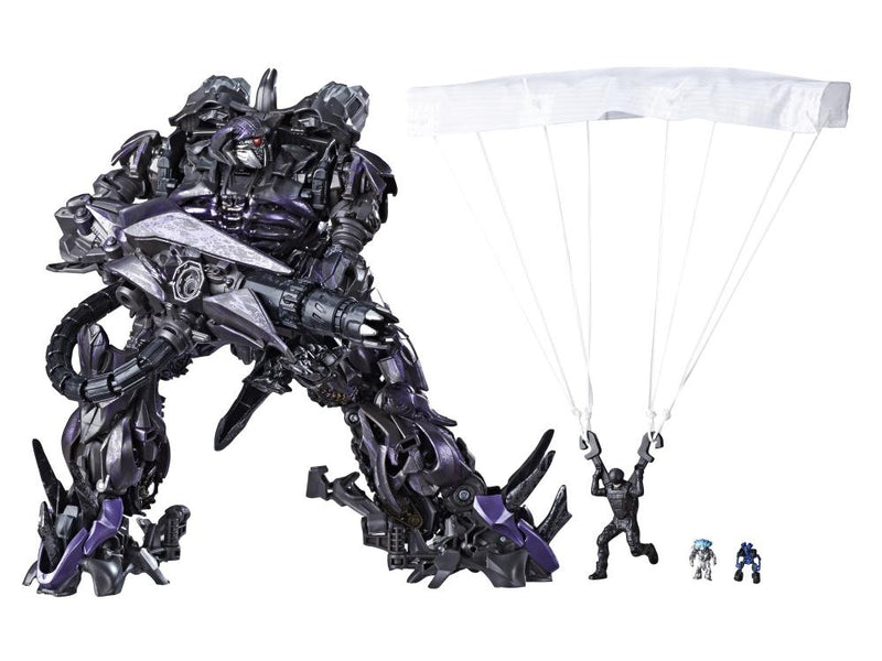 Load image into Gallery viewer, Transformers Generations Studio Series - Leader Shockwave

