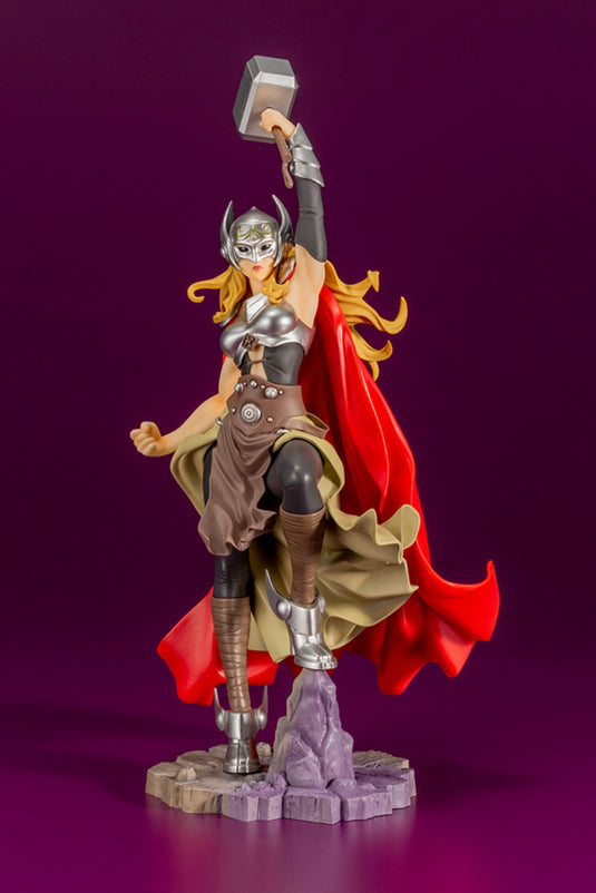 Kotobukiya - Marvel Bishoujo Statue: Thor (Jane Foster)