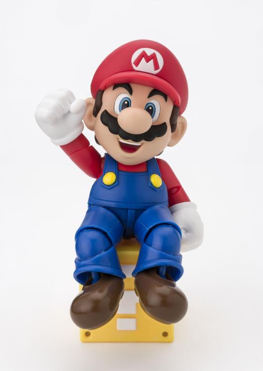 Load image into Gallery viewer, Bandai - S.H.Figuarts - Super Mario Action Figure Mario (New Packaging)
