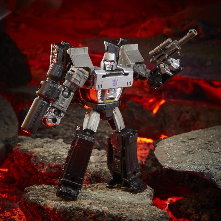 Load image into Gallery viewer, Transformers War for Cybertron: Kingdom - Core Class Megatron
