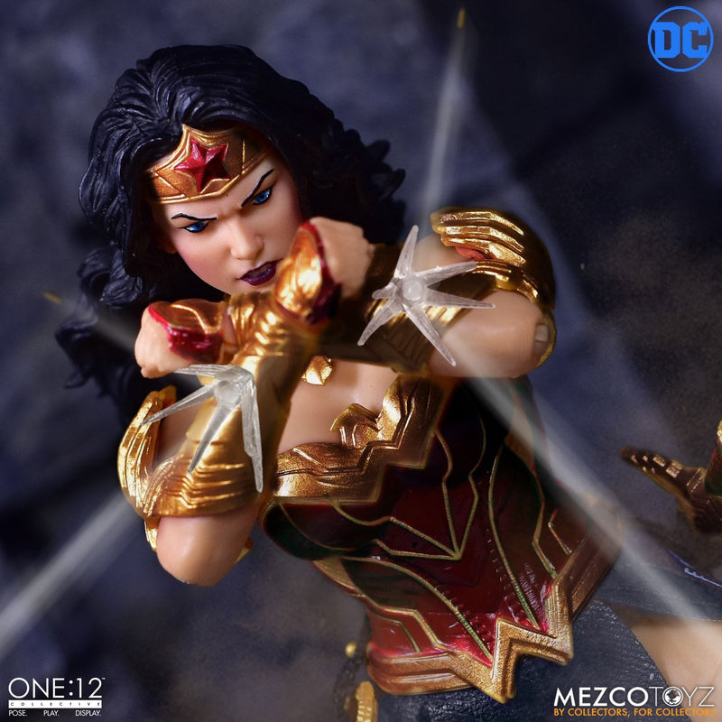 Load image into Gallery viewer, Mezco Toyz - One:12 DC Comics Wonder Woman
