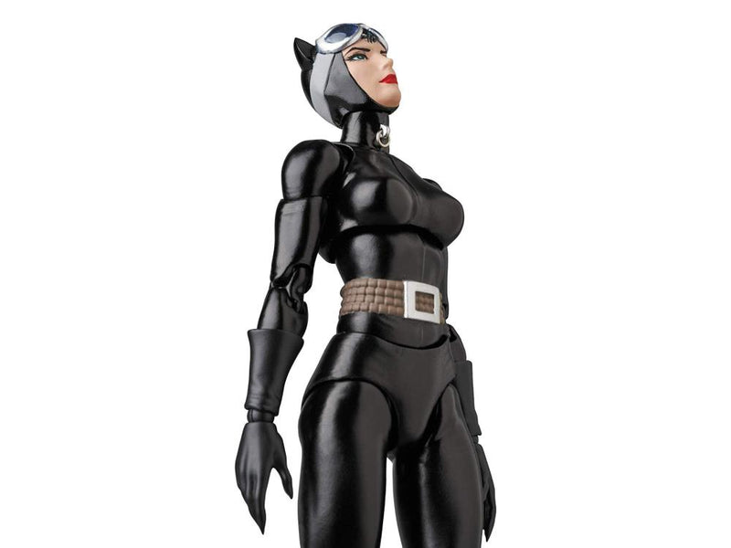 Load image into Gallery viewer, MAFEX Batman Hush: No. 123 Catwoman
