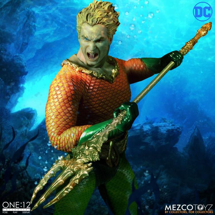 Load image into Gallery viewer, Mezco Toyz - One:12 DC Comics Aquaman Action Figure
