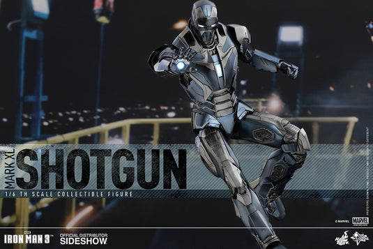 Hot Toys - Iron Man Mark XL - Shotgun