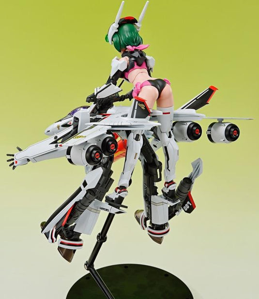 Aoshima - V.F.G. - VF-25F Messiah Ranka Lee