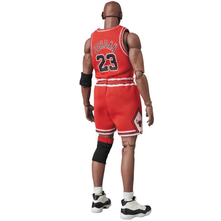 Load image into Gallery viewer, MAFEX NBA Michael Jordan No.100
