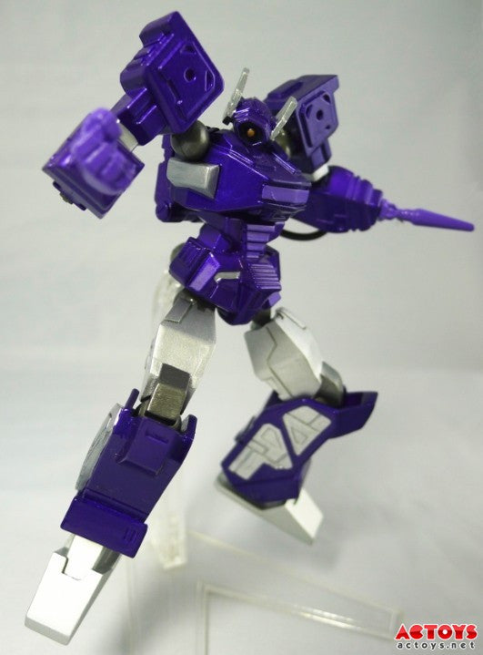 Custom Robots - Revoltech Shockwave