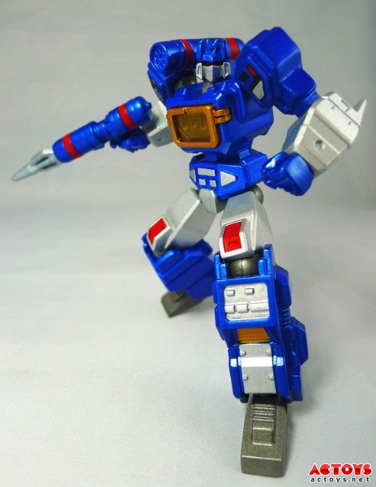 Load image into Gallery viewer, Custom Robots - Revoltech Soundwave

