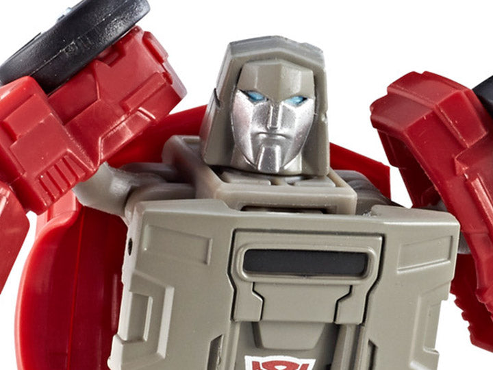 Load image into Gallery viewer, Transformers Generations Power of The Primes - Legends Windcharger
