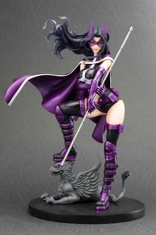 Load image into Gallery viewer, Kotobukiya - DC Comics Bishoujo Statue: Huntress (2nd Edition)
