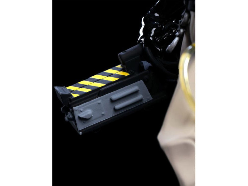 Load image into Gallery viewer, Weta Workshop - Ghostbusters Mini Epic Vinyl Figure: Ray Stantz
