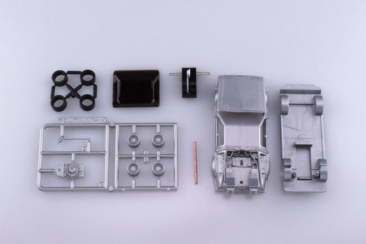 Aoshima - 1/43 Scale Back to the Future Part I: Delorean Pull Back Model Kit