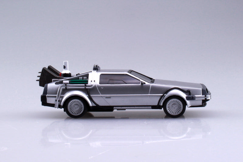 Load image into Gallery viewer, Aoshima - 1/43 Scale Back to the Future Part II: Delorean Pull Back Model Kit
