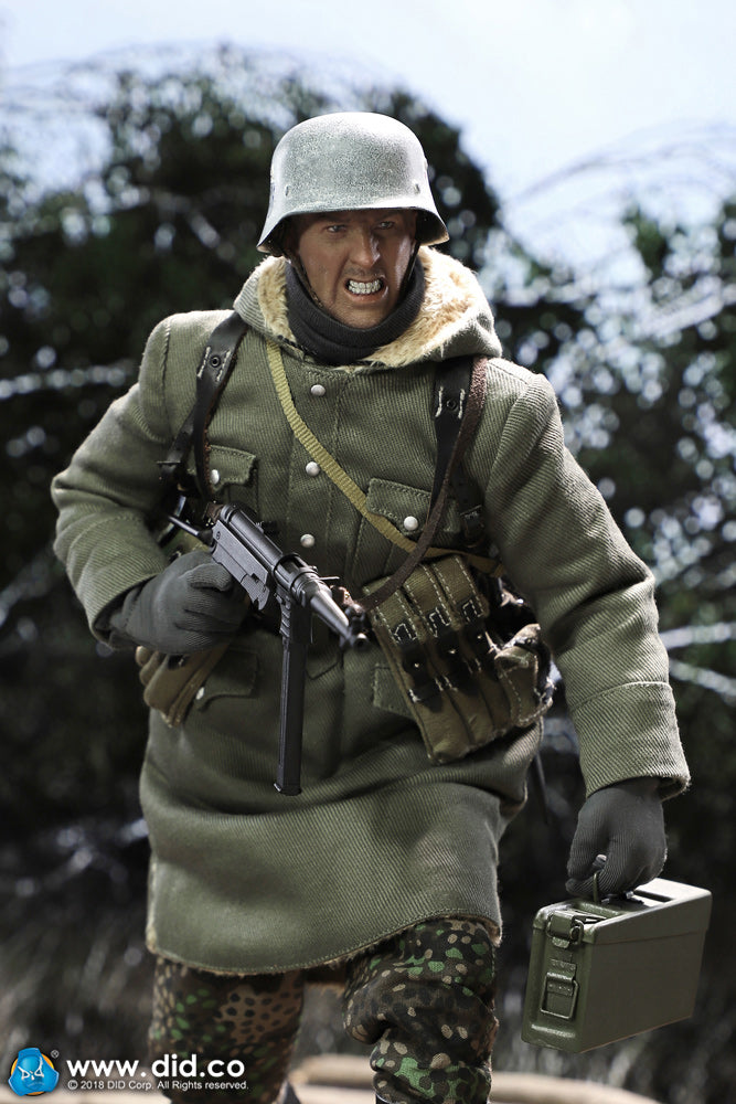 Load image into Gallery viewer, DID -  SS-Panzer-Division Das Reich MG42 Gunner B - Egon
