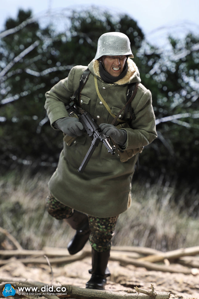 Load image into Gallery viewer, DID -  SS-Panzer-Division Das Reich MG42 Gunner B - Egon
