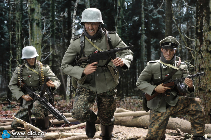 Load image into Gallery viewer, DID -  SS-Panzer-Division Das Reich MG42 Gunner B - Egon

