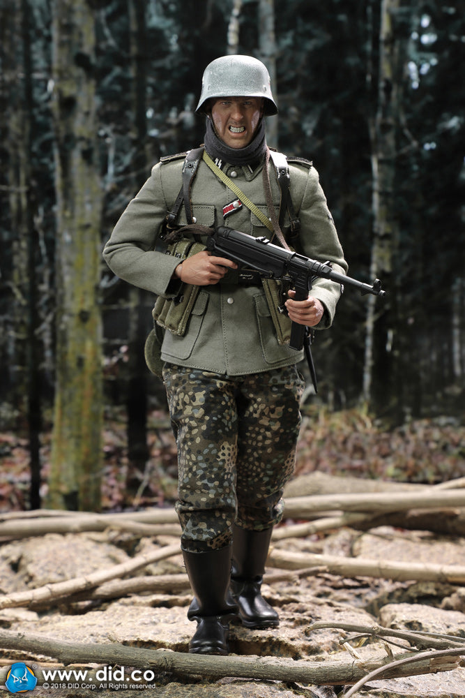 Load image into Gallery viewer, DID -  SS-Panzer-Division Das Reich MG42 Gunner B - Egon
